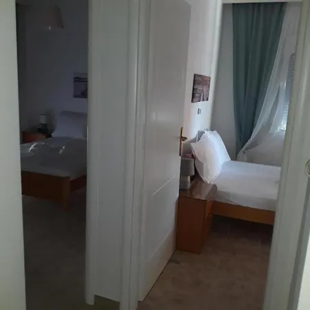 The Pearl Apartman Néa Péramos